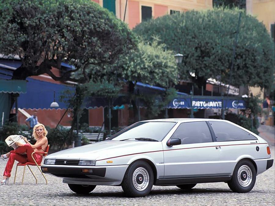  Isuzu Asso Di Fiori Concept 1979 года  (фото 3 из 16)